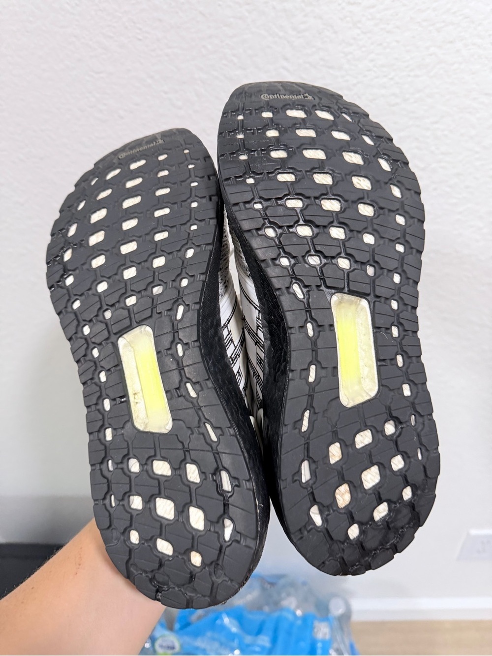 Adidas white and black Ultraboost - Picture 9 of 9